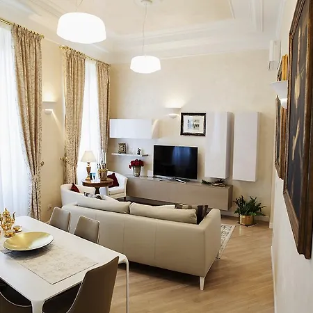 The Top Suites Apartman *